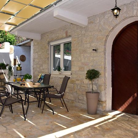 Karmela'S Cottage By Corfuescapes Agios Ioannis Peristeron  Ngoại thất bức ảnh